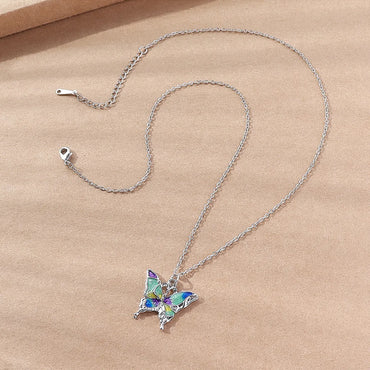 Fashion Butterfly Alloy Women's Pendant Necklace 1 Piece