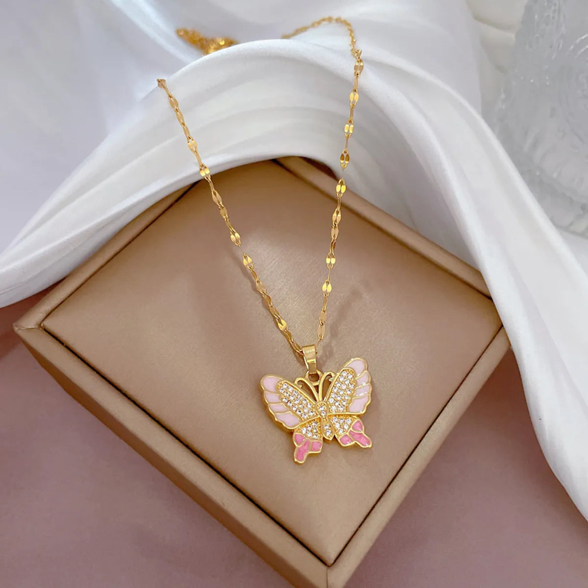 Fashion Butterfly Titanium Steel Copper Inlay Artificial Diamond Pendant Necklace