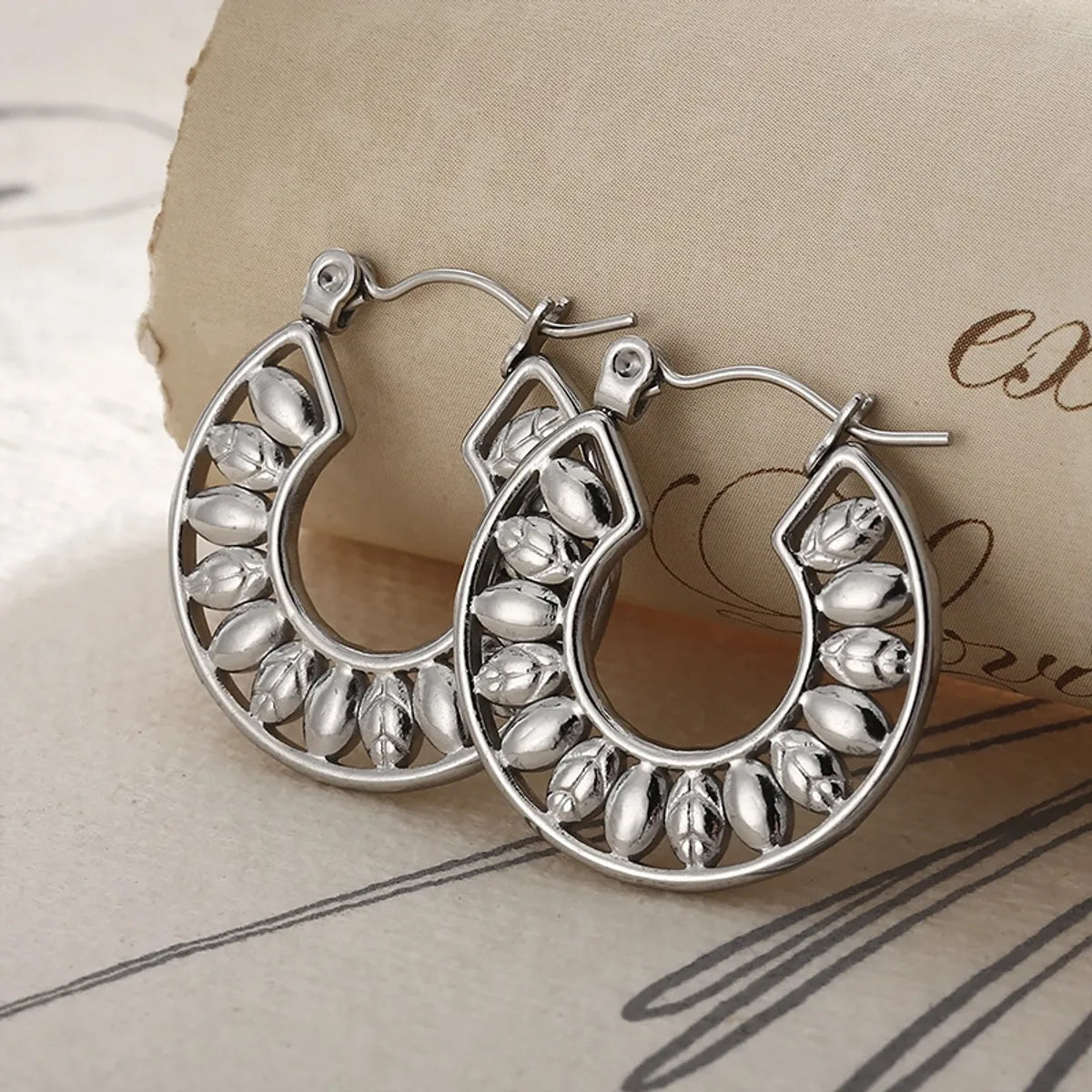 1 Pair Fashion C Shape Plating Stainless Steel Earrings