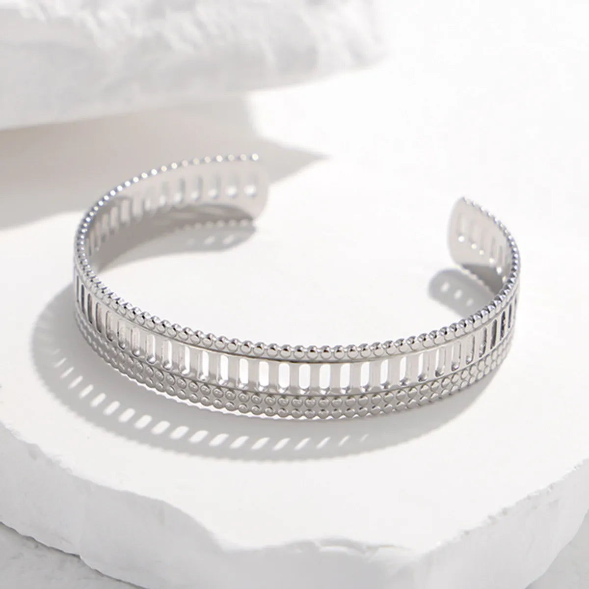 Fashion C Shape Titanium Steel Plating Bangle