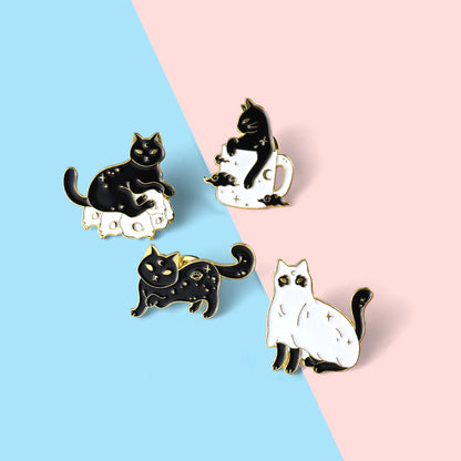 Fashion Cat Alloy Inlaid Gold Unisex Brooches