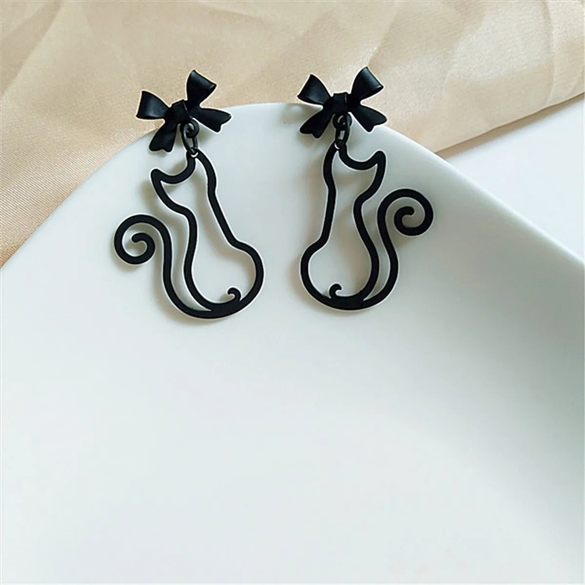 Fashion Cat Metal Plating Women's Drop Earrings 1 Pair