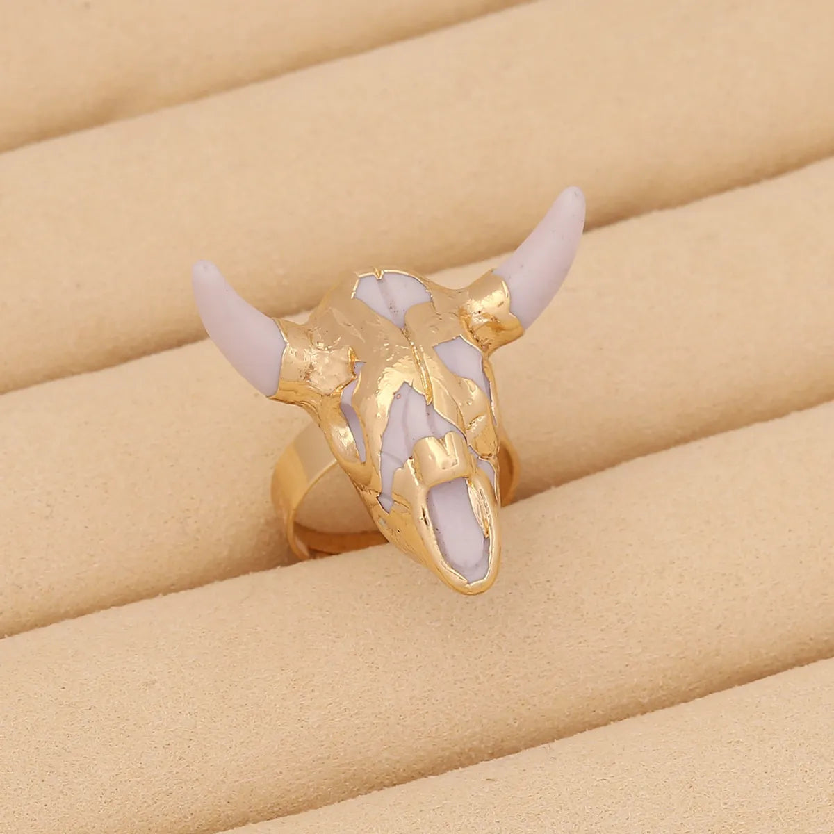 Fashion Cattle Resin Women'S Rings