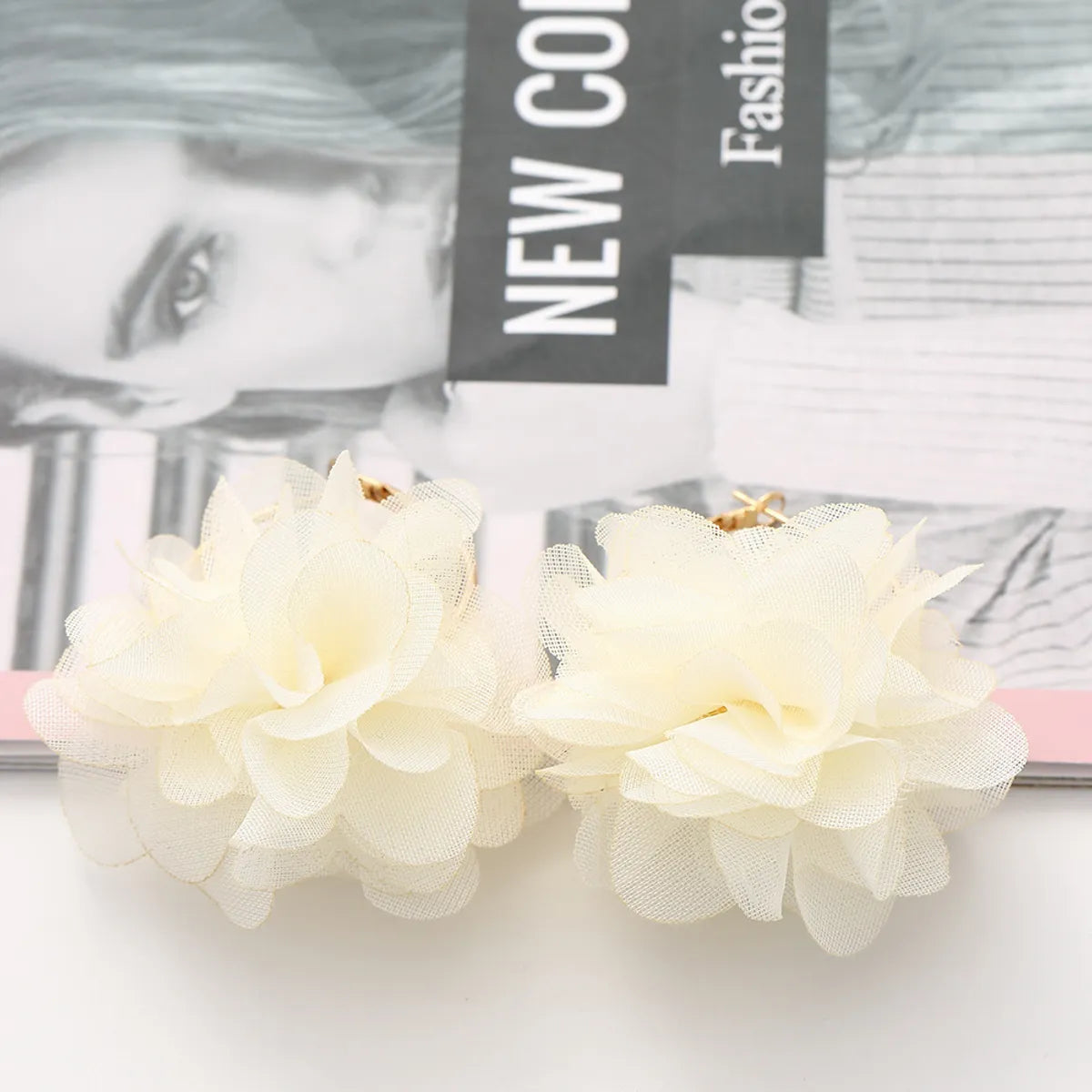 Fashion Chiffon Cloth Lace Flower Multi-layer Earrings