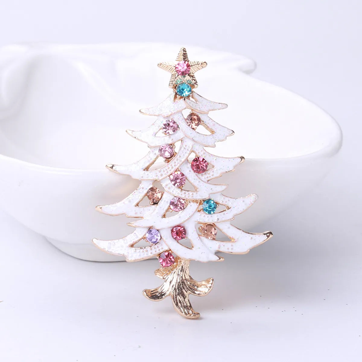 Fashion Christmas Tree Alloy Inlay Rhinestones Women'S Brooches