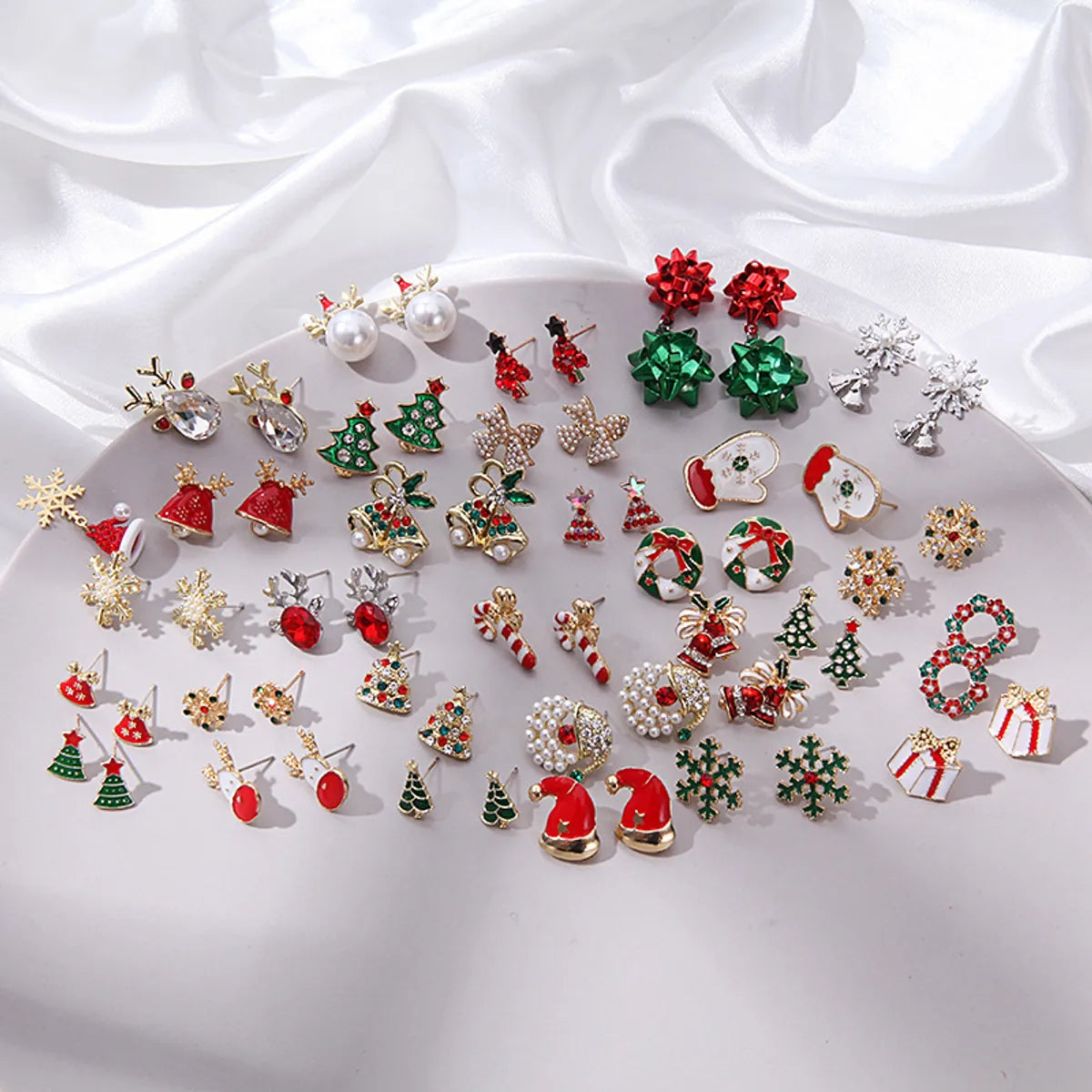 Fashion Christmas Tree Bell Snowflake Alloy Rhinestones Ear Studs