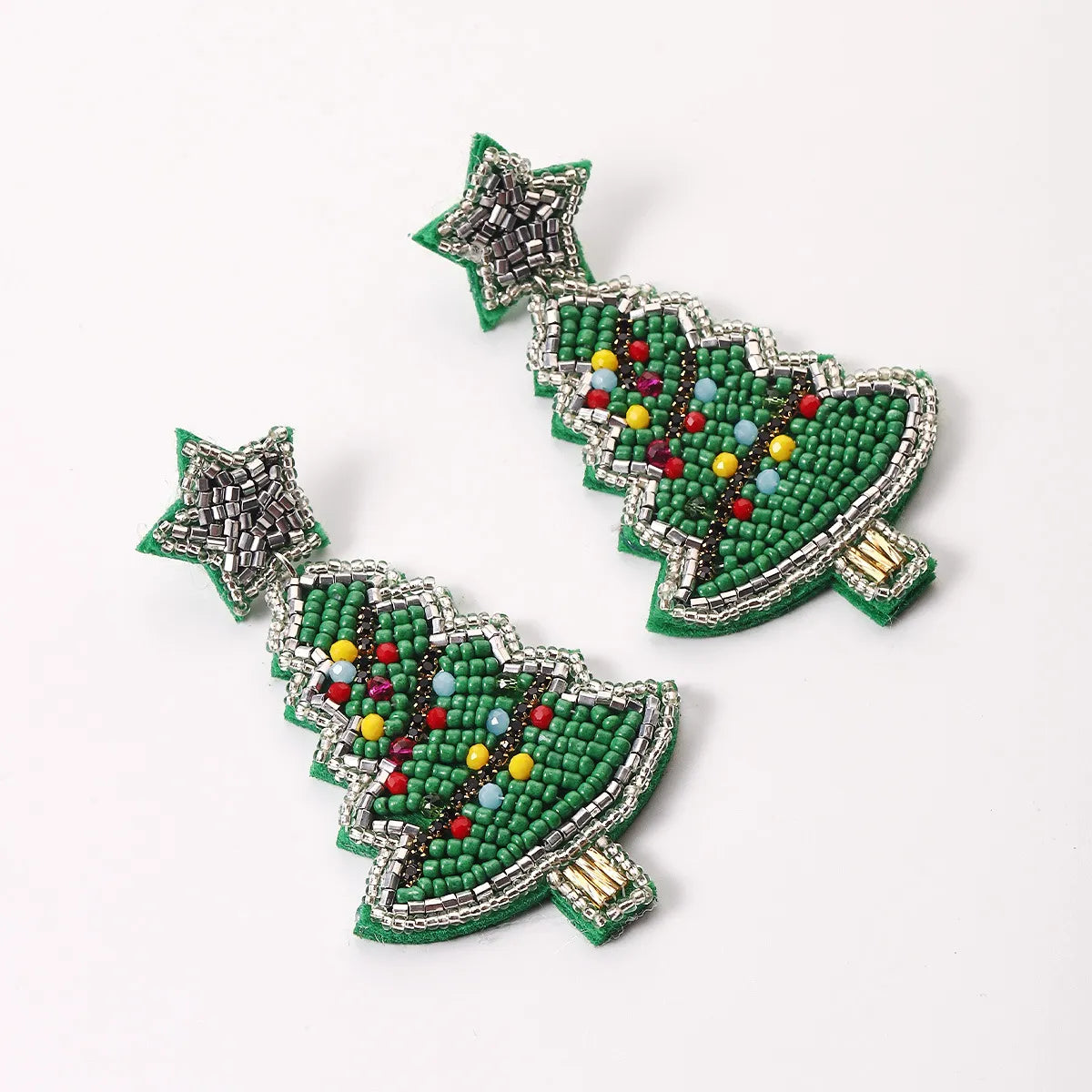 1 Pair Fashion Christmas Tree Braid Plastic Beads Drop Earrings