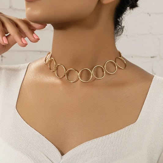 Fashion Circle Alloy Hollow Out Alloy Women'S Choker 1 Piece