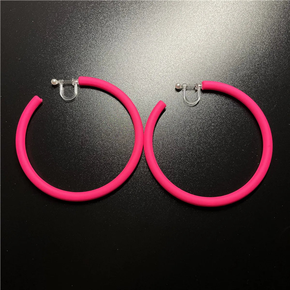 Fashion Circle Arylic Alloy Spray Paint Ear Clips Earrings