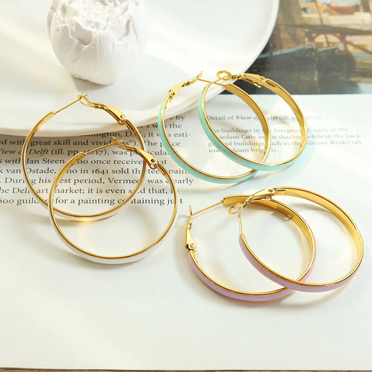 Fashion Circle Titanium Steel Enamel Hoop Earrings 1 Pair