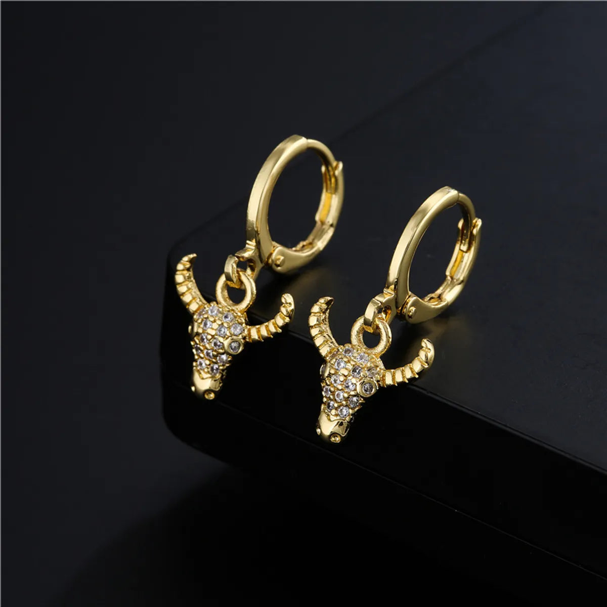 Fashion Copper Plated Gold Micro-Inlaid Zircon Bull Head Earrings