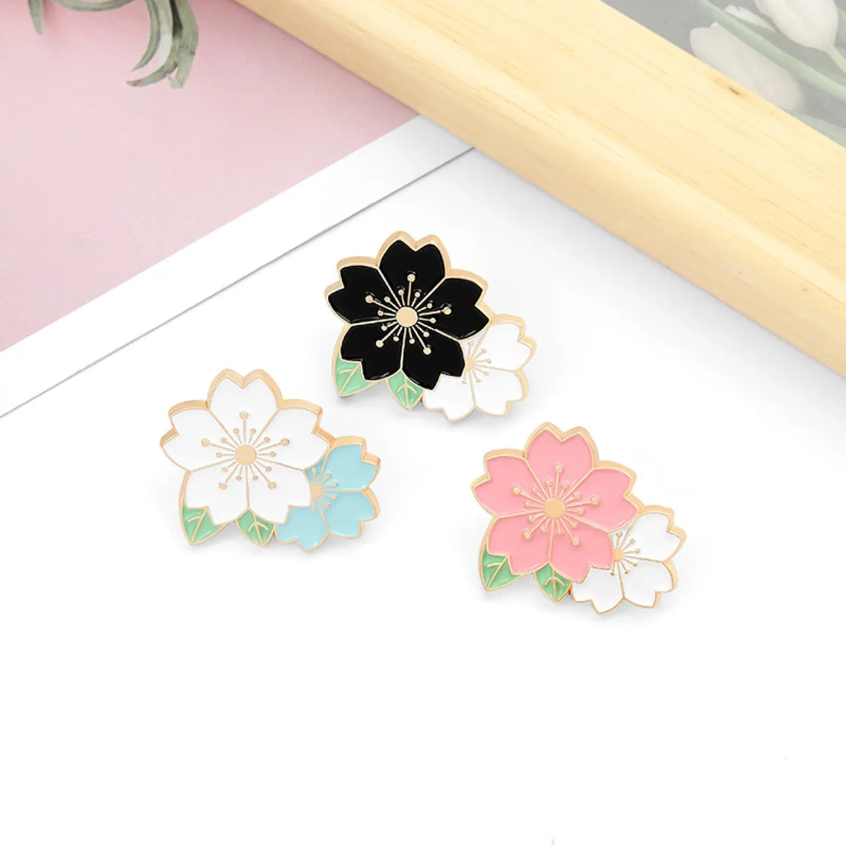 Fashion Creative Cartoon Cherry Blossom Contrast Color Alloy Brooch