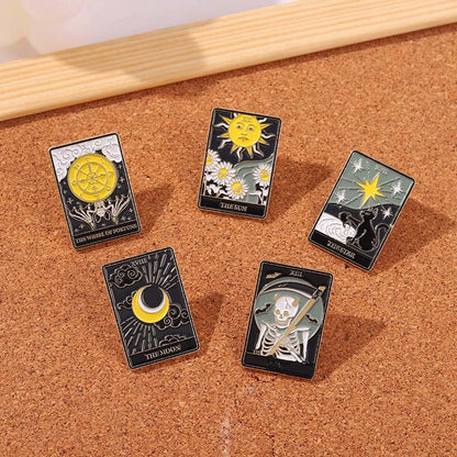 Fashion Creative Tarot Card Shaped Alloy Paint Brooch