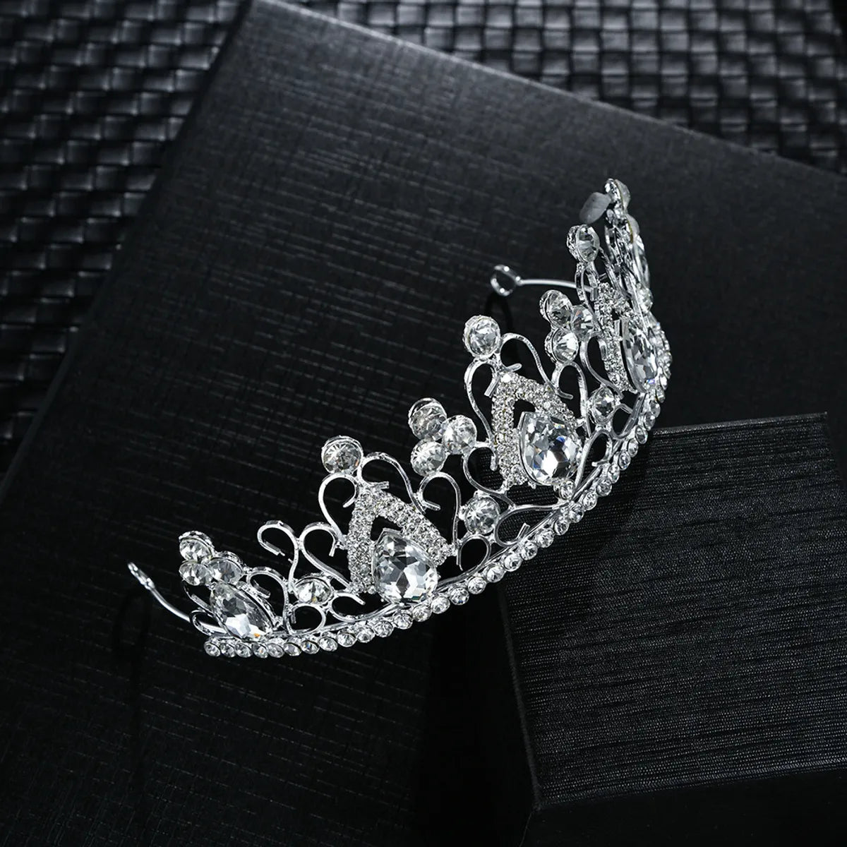 Fashion Crown Alloy Inlay Zircon Crown 1 Piece