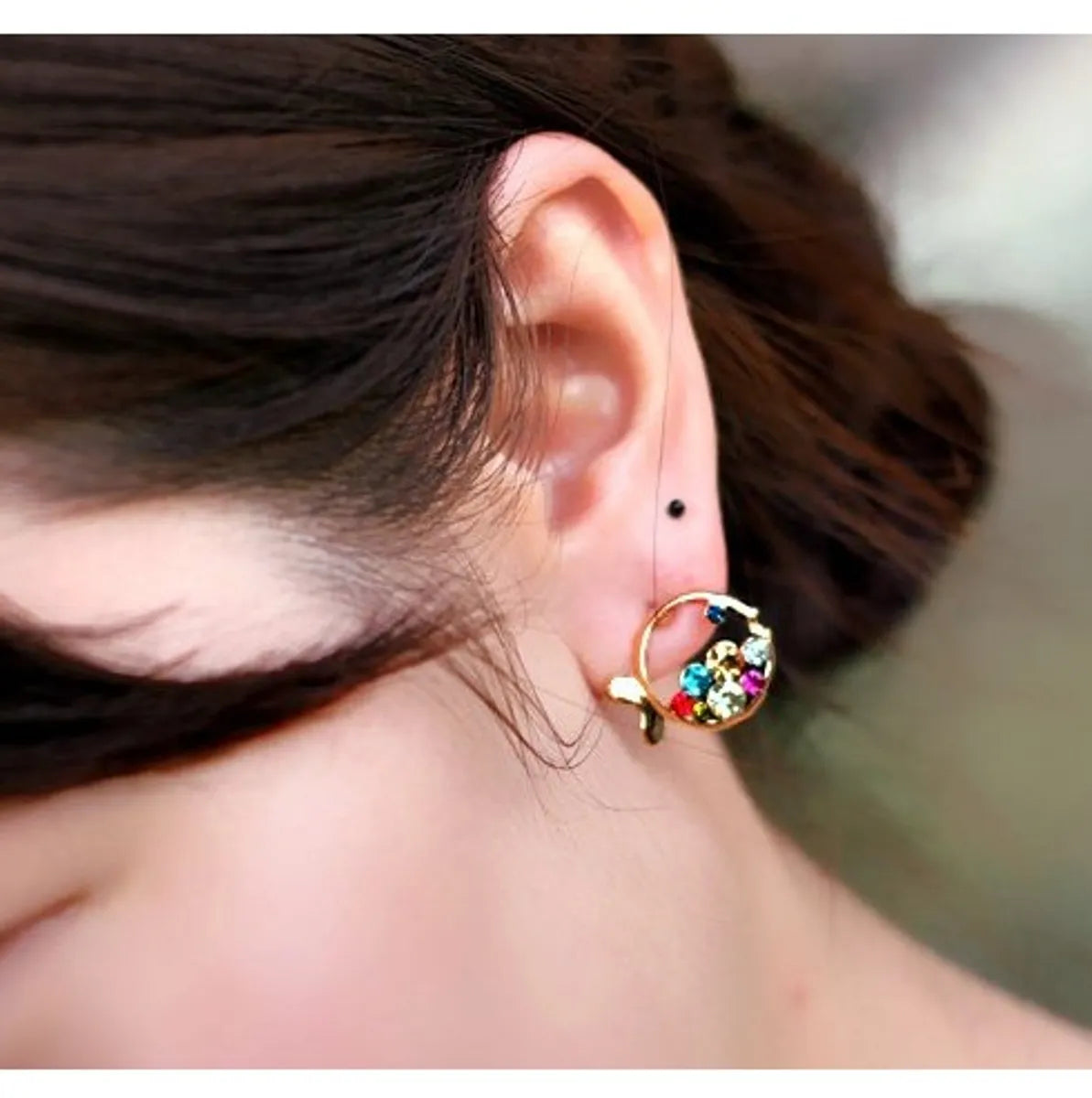 Fashion Cute Clownfish Animal Hollow Jeweled Small Fish Colorful Crystals Stud Earrings