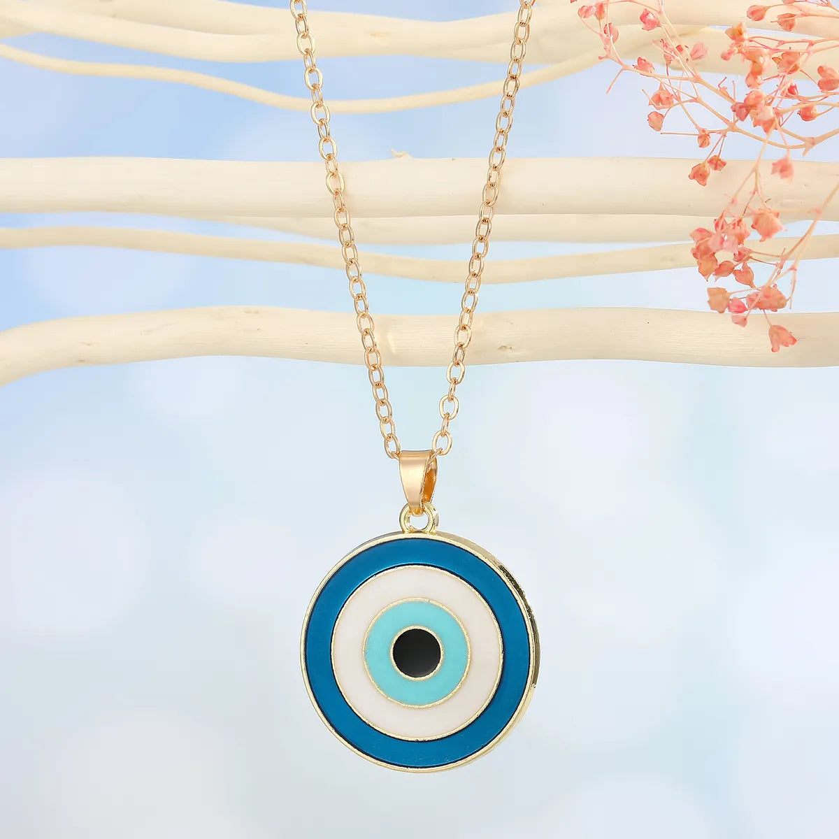 Fashion Demon Eye Pendant Necklace