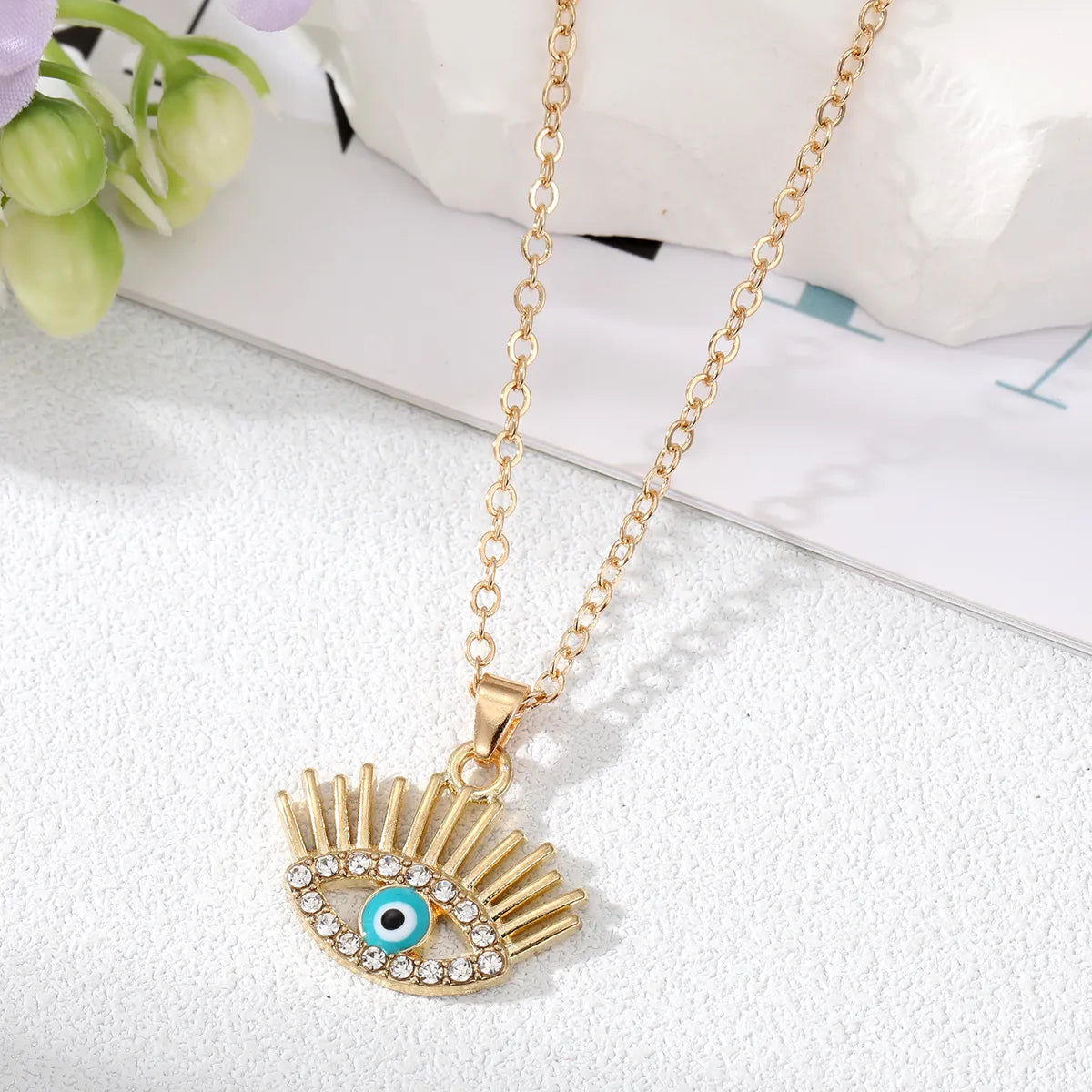 Fashion Devil'S Eye Alloy Plating Rhinestone Pendant Necklace 1 Piece