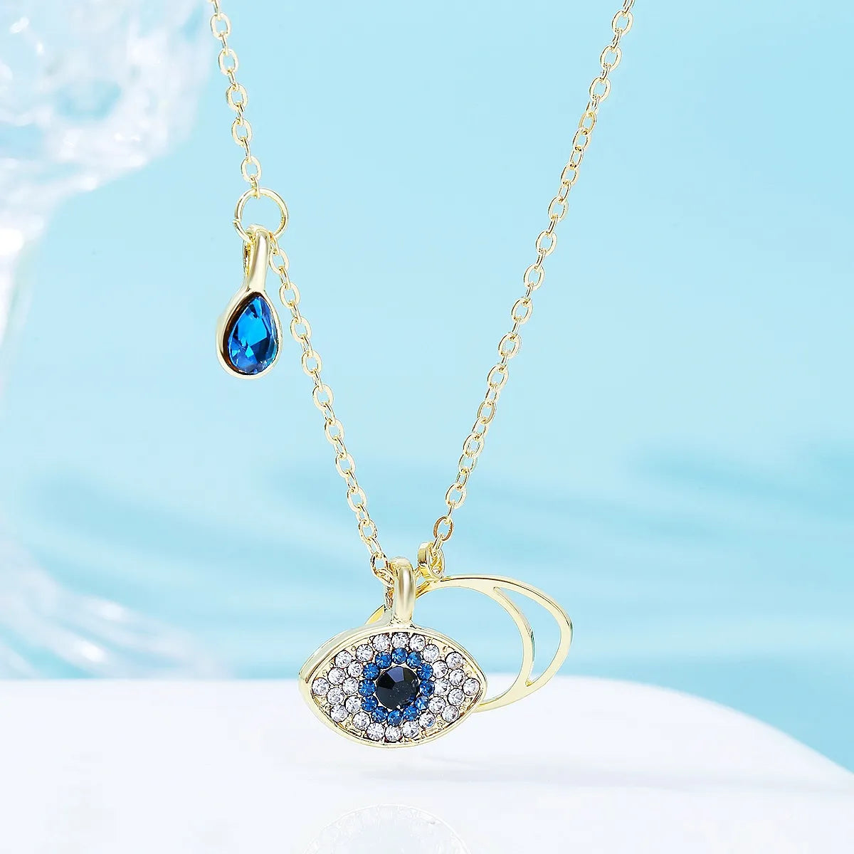 Fashion Devil's Eye Heart Shape Alloy Plating Artificial Rhinestones Women's Pendant Necklace