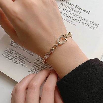 Fashion Diamond Zircon New Metal Texture Alloy Bracelet