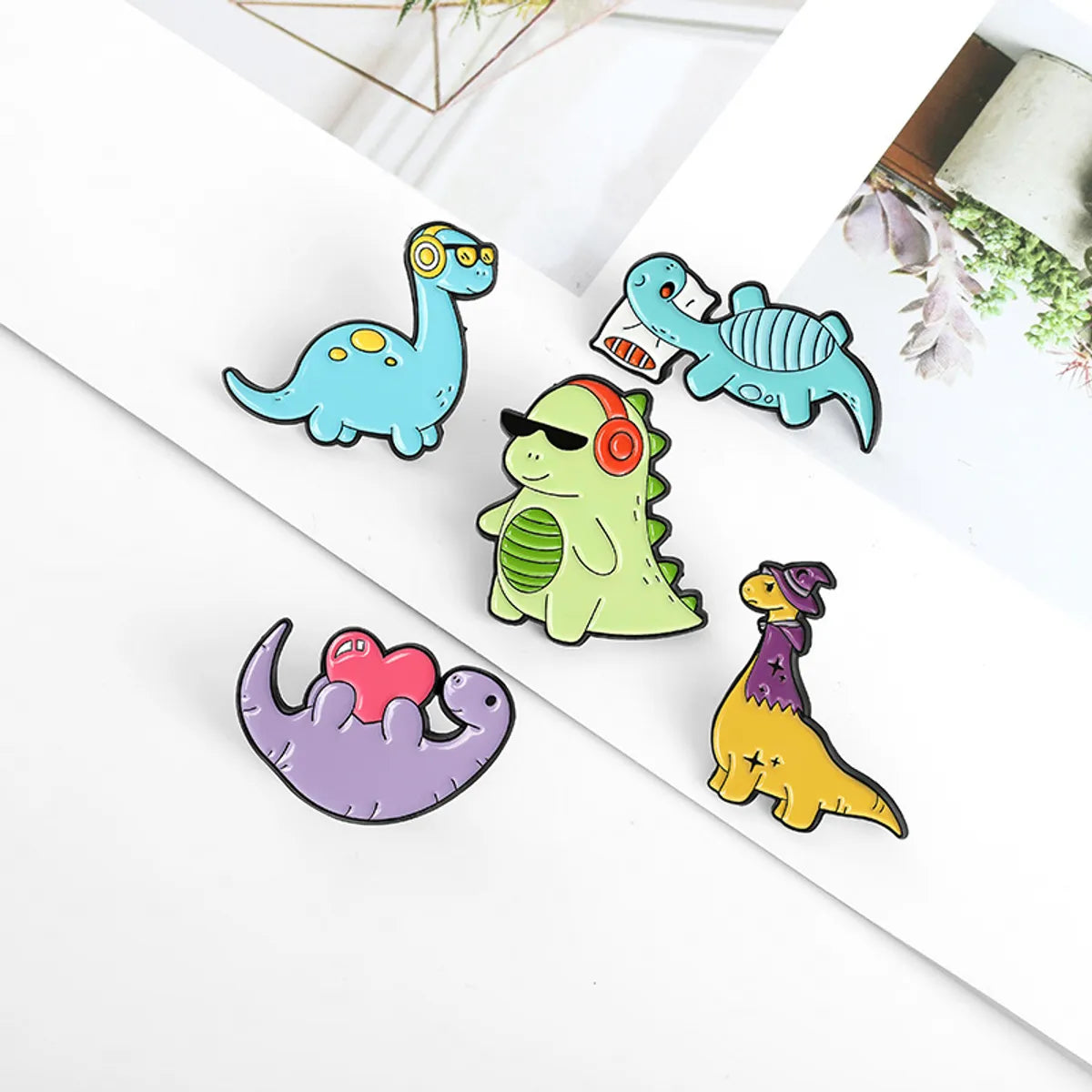 Fashion Dinosaur Alloy Plating Unisex Brooches