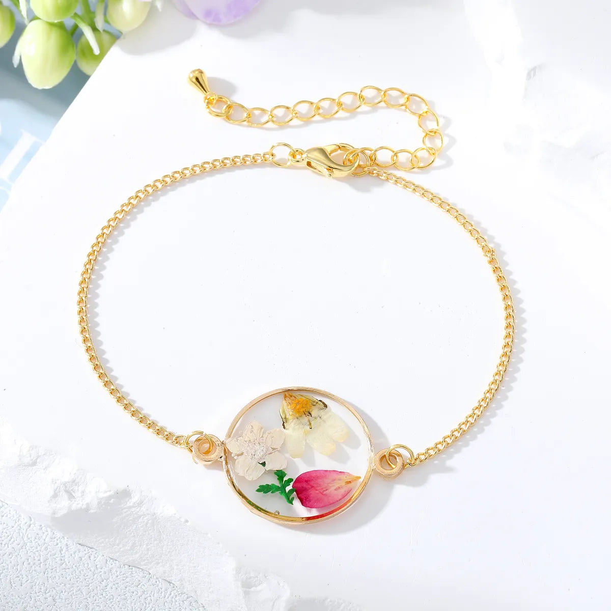 Fashion Ditsy Floral Heart Shape Flower Alloy Resin Plating Women's Bracelets 1 Piece