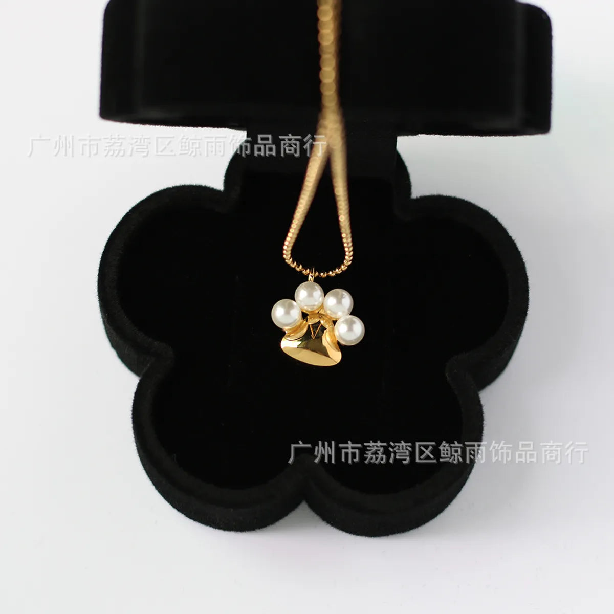 Xl083 Cute Pet Cat Meat Pad Dog's Paw Plum Necklace Clavicle Chain Titanium Steel 18k Gold Plating Live Broadcast Supply