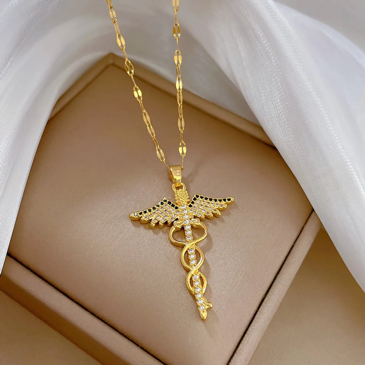 Fashion Dragonfly Stainless Steel Plating Zircon Pendant Necklace 1 Piece