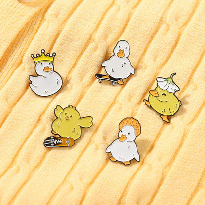 Fashion Duck Alloy Plating Unisex Brooches