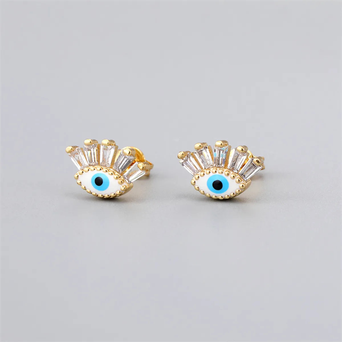 Fashion Eye Gold Plated Enamel Zircon Women'S Ear Studs 1 Pair