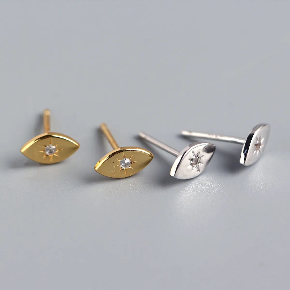 Fashion Eye Sterling Silver Plating Zircon Ear Studs 1 Pair