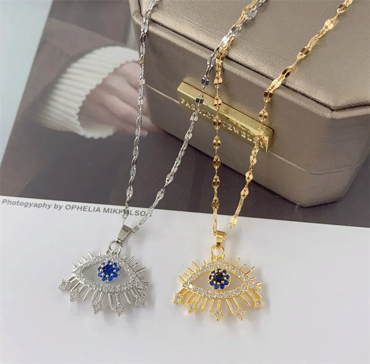 Fashion Eye Titanium Steel Inlay Zircon Pendant Necklace 1 Piece