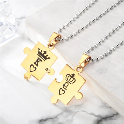 Fashion Fashion Ornament Stainless Steel Couple K Q Crown Necklace Set