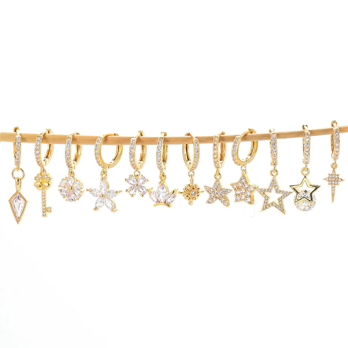 Fashion Five-pointed Star Hollow Starfish Earrings