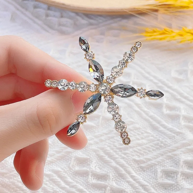 Fashion Flower Alloy Plating Inlay Artificial Gemstones Pearl Women'S Brooches