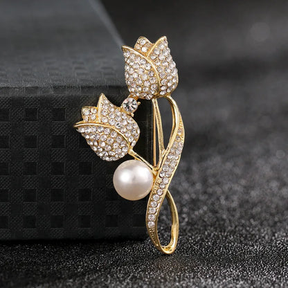 Fashion Flower Alloy Plating Inlay Artificial Gemstones Pearl Women'S Brooches