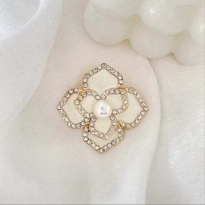 Fashion Flower Alloy Plating Inlay Artificial Gemstones Pearl Women'S Brooches