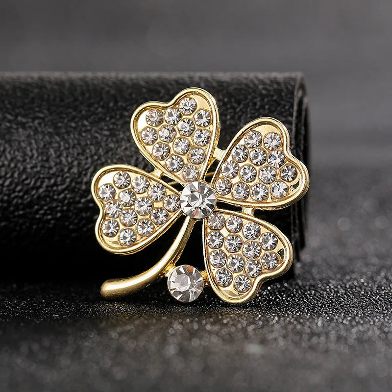 Fashion Flower Alloy Plating Inlay Artificial Gemstones Pearl Women'S Brooches