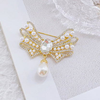 Fashion Flower Alloy Plating Inlay Artificial Gemstones Pearl Women'S Brooches