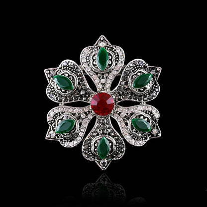 Fashion Flower Alloy Plating Inlay Artificial Gemstones Women'S Brooches