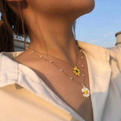 Fashion Flower Daisy Alloy Layered Necklace