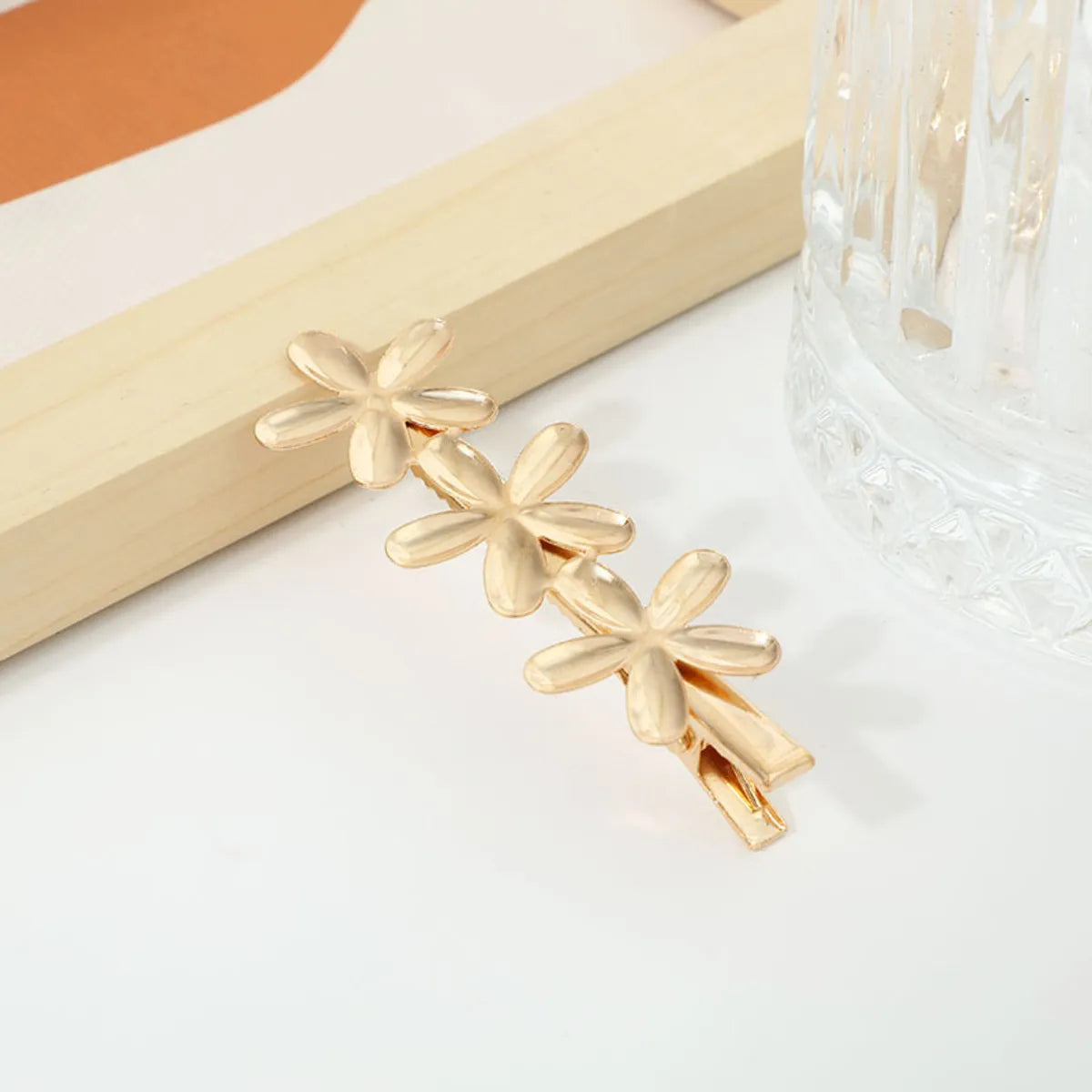 Fashion Flower Metal Plating Hair Clip 1 Piece