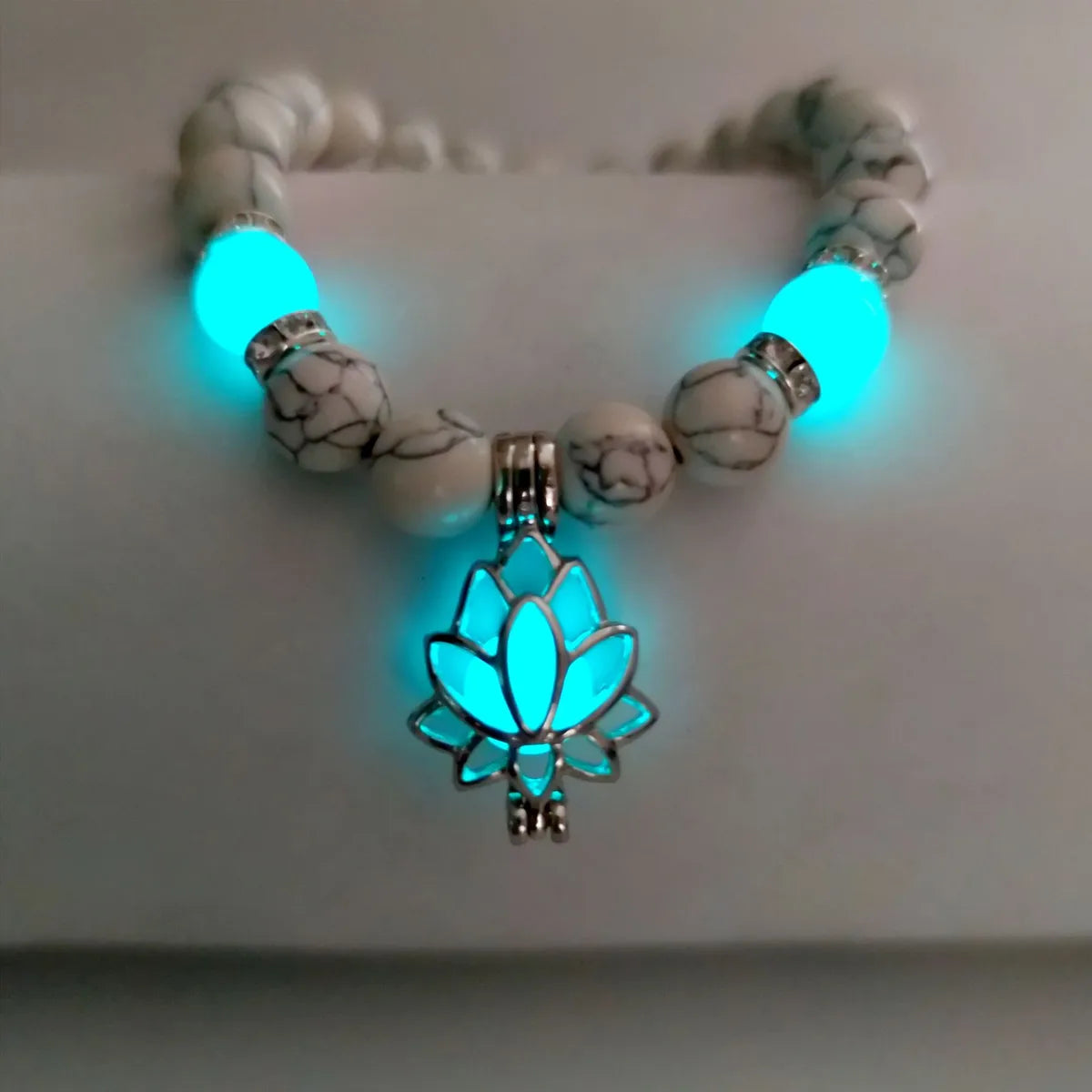 Fashion Flower Natural Stone Turquoise Bracelets 1 Piece