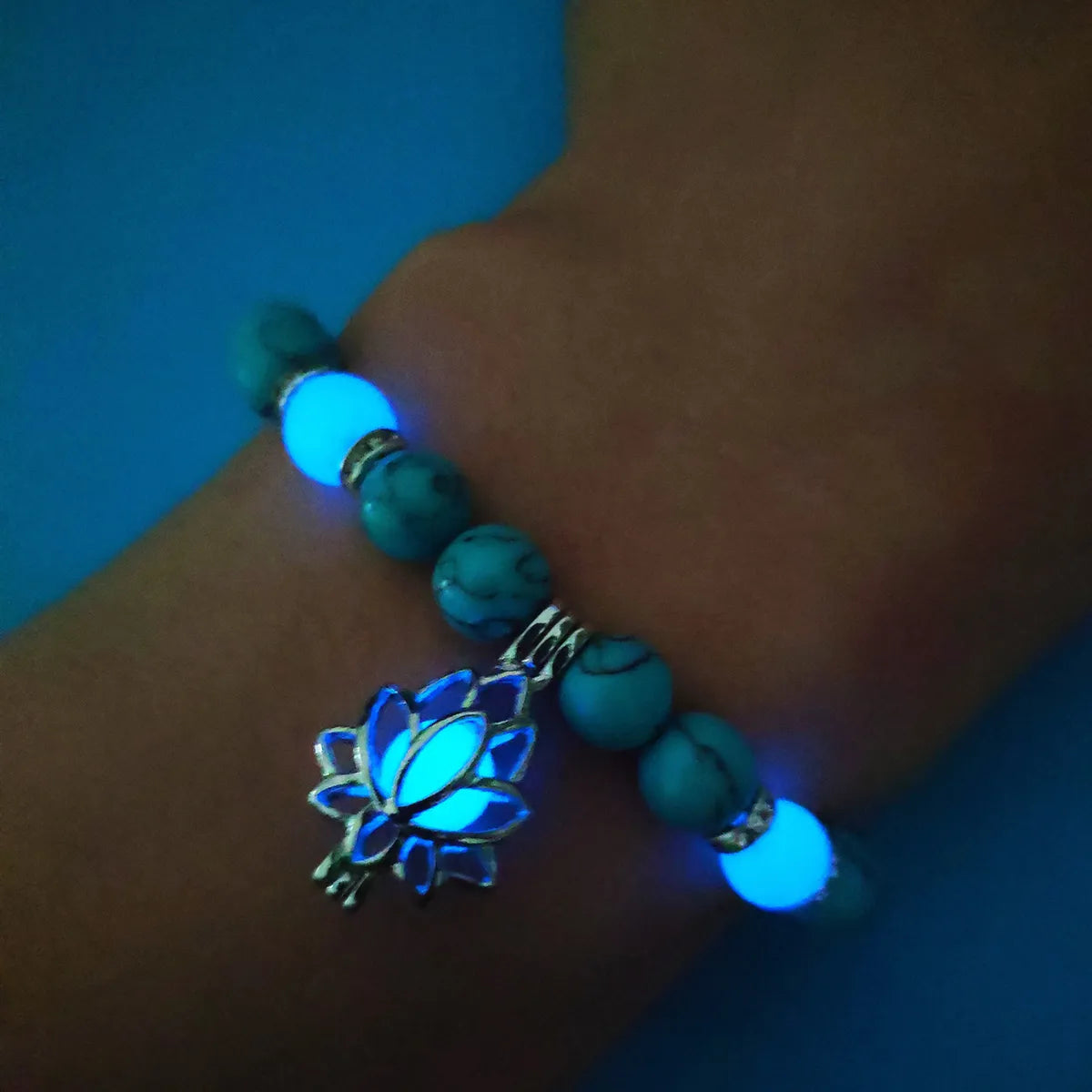 Fashion Flower Natural Stone Turquoise Bracelets 1 Piece