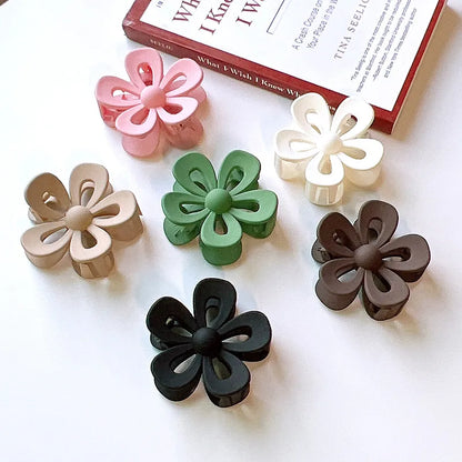 Fashion Flower Plastic Hair Claws 1 Piece