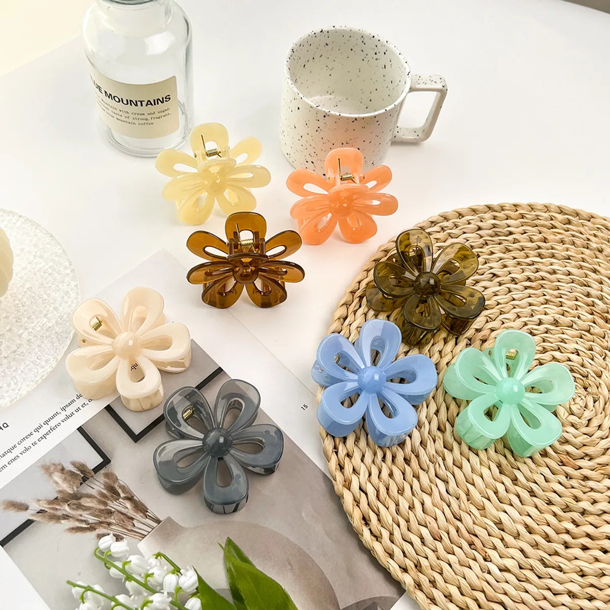 Fashion Flower Plastic Resin Hair Clip 1 Piece