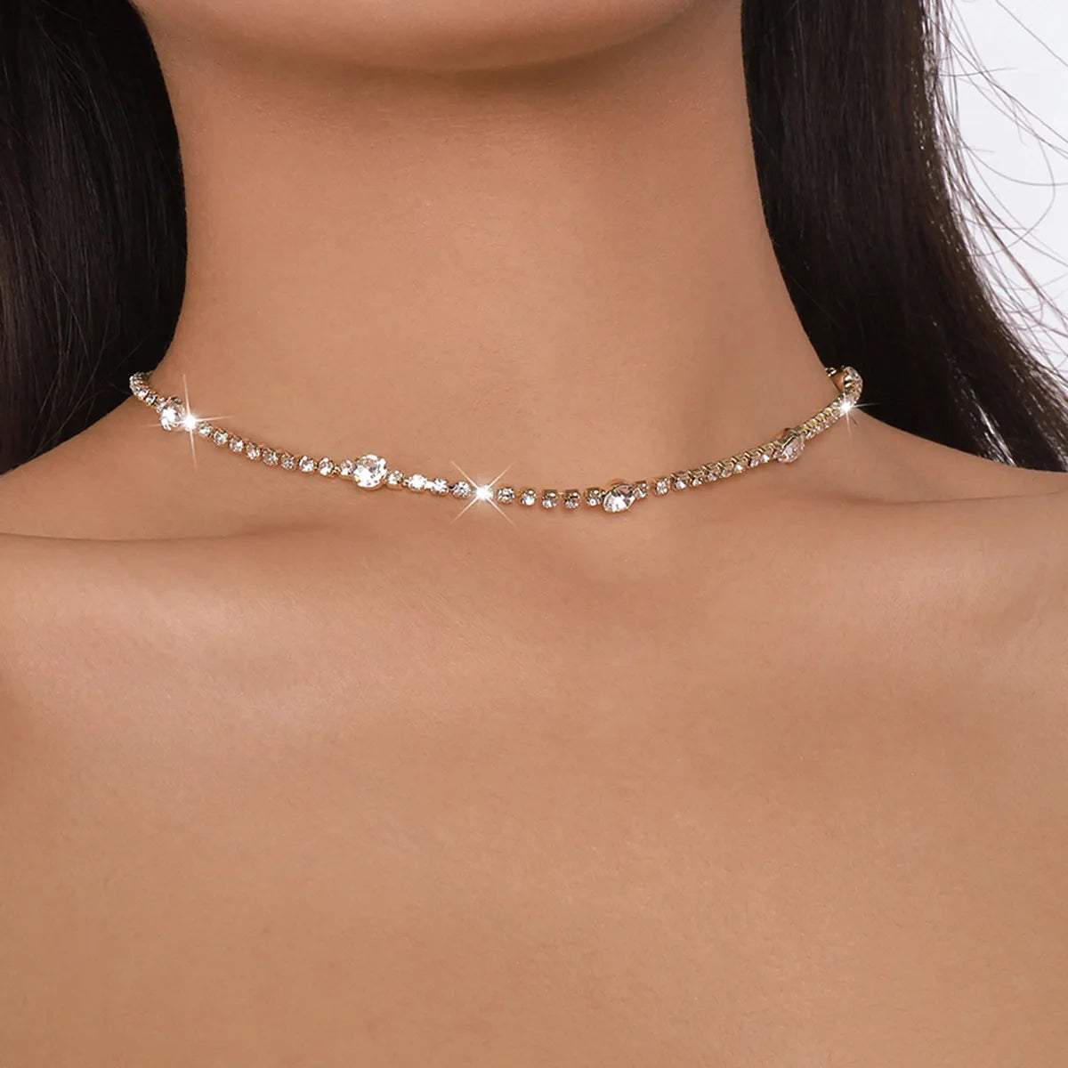 Fashion Geometric Alloy Inlay Rhinestone Choker