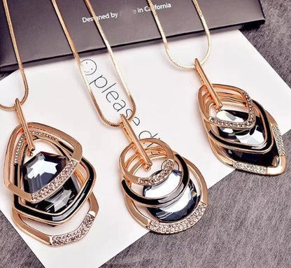 Fashion Geometric Alloy Plating Artificial Crystal Women'S Necklace