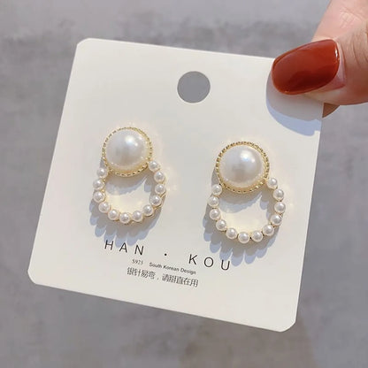 Fashion Geometric Alloy Plating Artificial Pearls Women'S Earrings 1 Pair