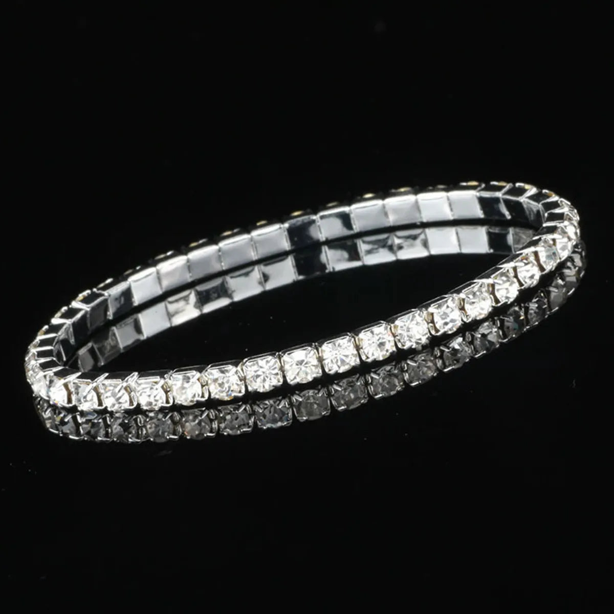 Fashion Geometric Alloy Rhinestones Women's Bracelets