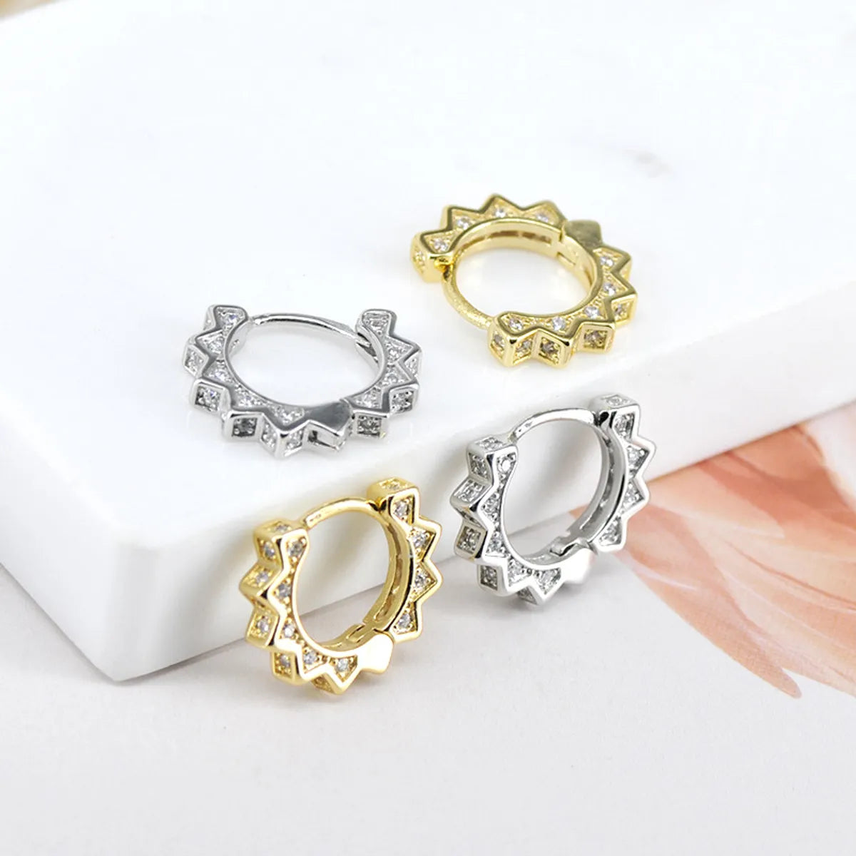 Fashion Geometric Gear Diamond Punk Metal Stud Earrings Women